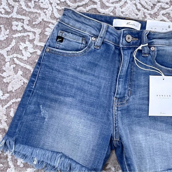 NWT Kancan Evelyn High Rise Denim Shorts - Picture 4 of 13